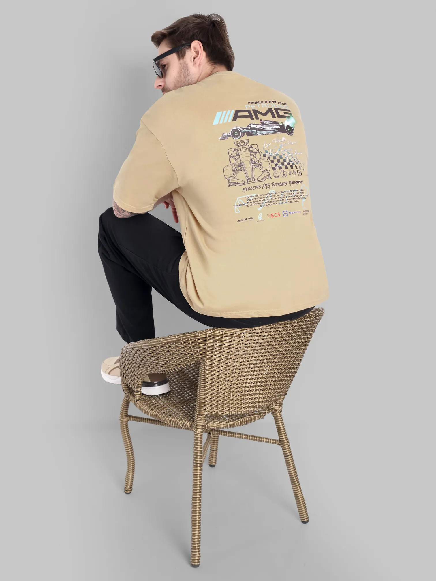 ecomm male shoot